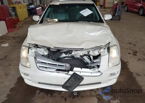 2005 Cadillac Sts V6 z USA, uszkodzony, nr VIN 1G6DW677850158019